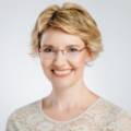  Mónika Domoki